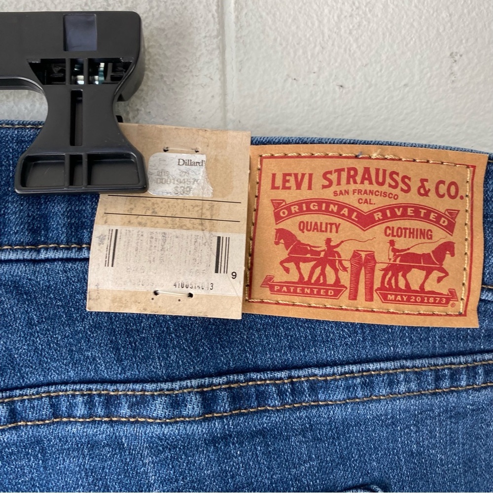 Levi's Women's Classic Bootcut Jeans Blue Stretch Size 24W Cotton Blend New - Picture 11 of 15